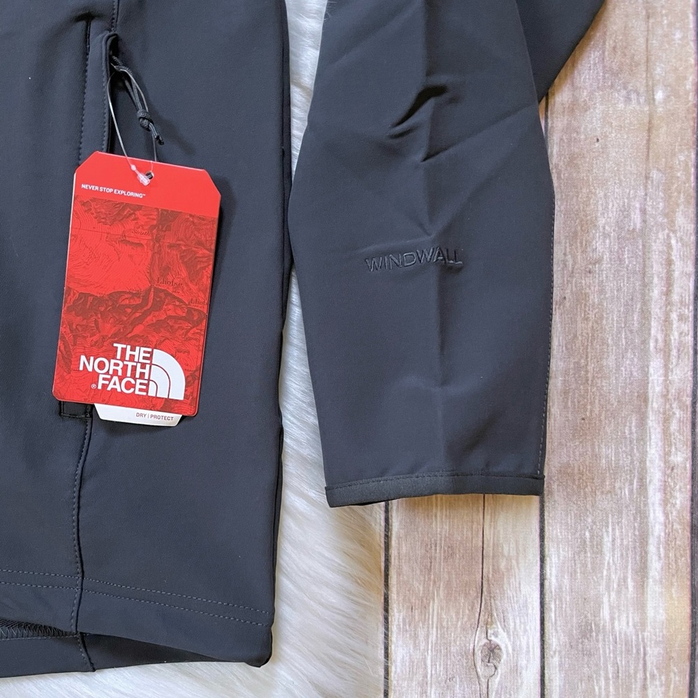 The North Face Men’s Stretch Soft Shell Grey Jacket - Picture 3 of 9